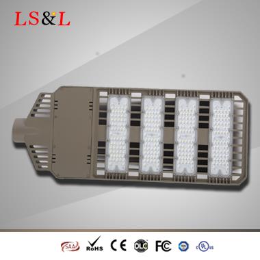 LED svjetiljka za uličnu rasvjetu IP66.jpg
